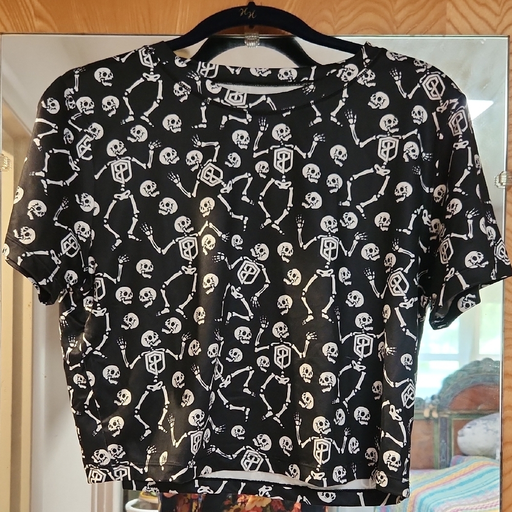 Born Primitive Skeleton Crop, XS